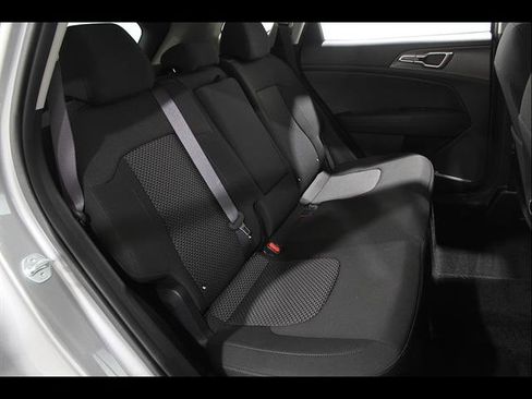 Used 2023 Kia Sportage LX AWD/4WD image 20