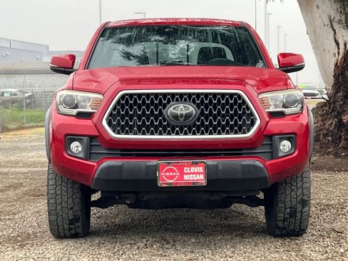 Used 2018 Toyota Tacoma TRD Off-Road image 11