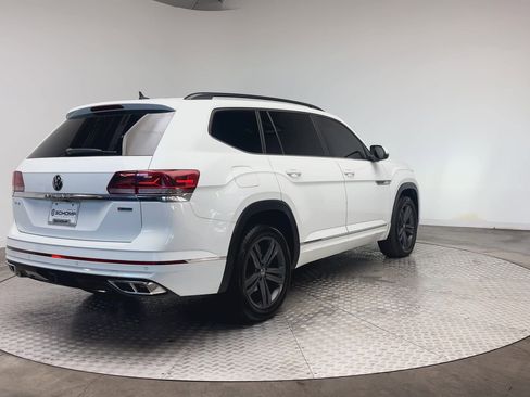 Used 2021 Volkswagen Atlas SE w/ Panoramic Sunroof Package image 8