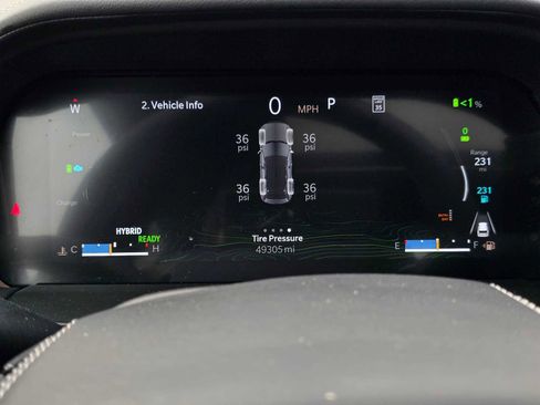 Used 2023 Jeep Grand Cherokee Overland w/ Luxury Tech Group IV image 29