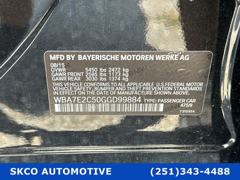 Used 2016 BMW 740i image 29