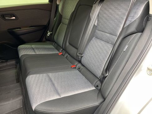 Used 2023 Nissan Rogue SV FWD image 20
