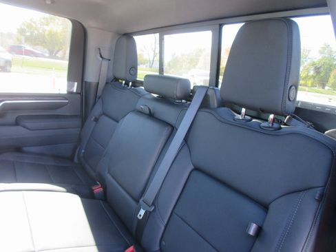 New 2026 GMC Sierra 3500 SLT image 15