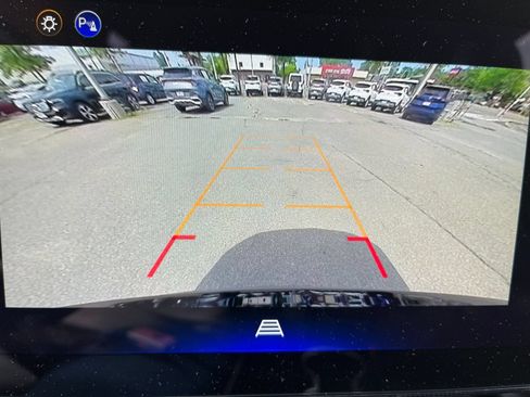 Used 2025 Chevrolet Equinox LT FWD image 22