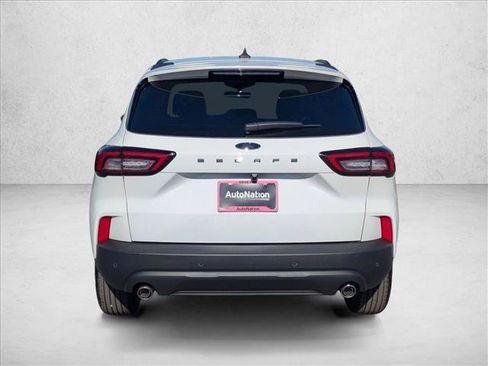 New 2026 Ford Escape ST-Line w/ Tech Pack #1 FWD image 8
