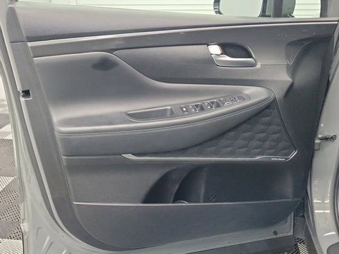 Used 2022 Hyundai Santa Fe SEL w/ Convenience + Premium Package FWD image 18
