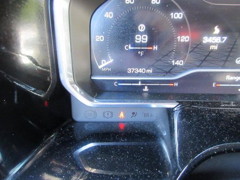 Used 2024 GMC Sierra 2500 SLE w/ SLE Convenience Package AWD/4WD image 4