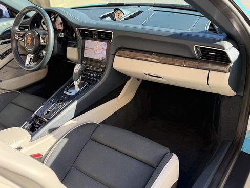 Certified 2019 Porsche 911 Turbo S image 23