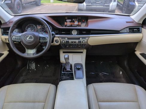 Used 2018 Lexus ES 350 w/ Accessory Package 2 FWD image 14