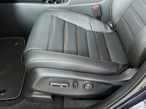Used 2026 Honda CR-V Sport-L image 9