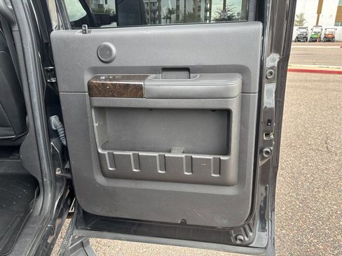 Used 2015 Ford F250 Platinum image 35