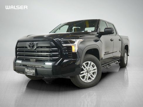 Used 2026 Toyota Tundra SR5 w/ SR5 Convenience Package AWD/4WD image 1