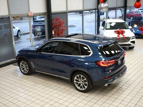 Used 2022 BMW X5 xDrive40i w/ Premium Package image 65