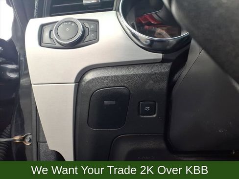 Used 2017 Ford Mustang Premium image 20