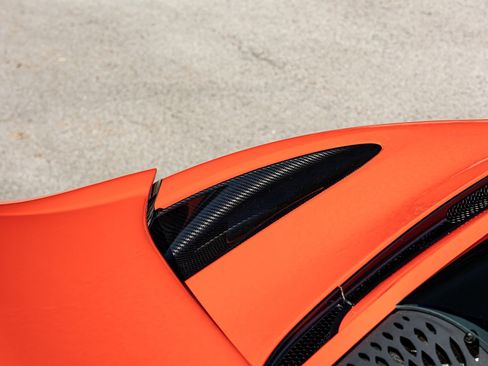 Used 2021 McLaren 765LT image 29