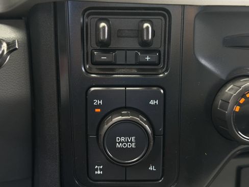 Used 2025 Ford F350 XL w/ STX Appearance Package AWD/4WD image 24
