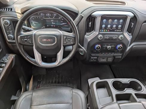 Used 2021 GMC Sierra 1500 SLT AWD/4WD image 19