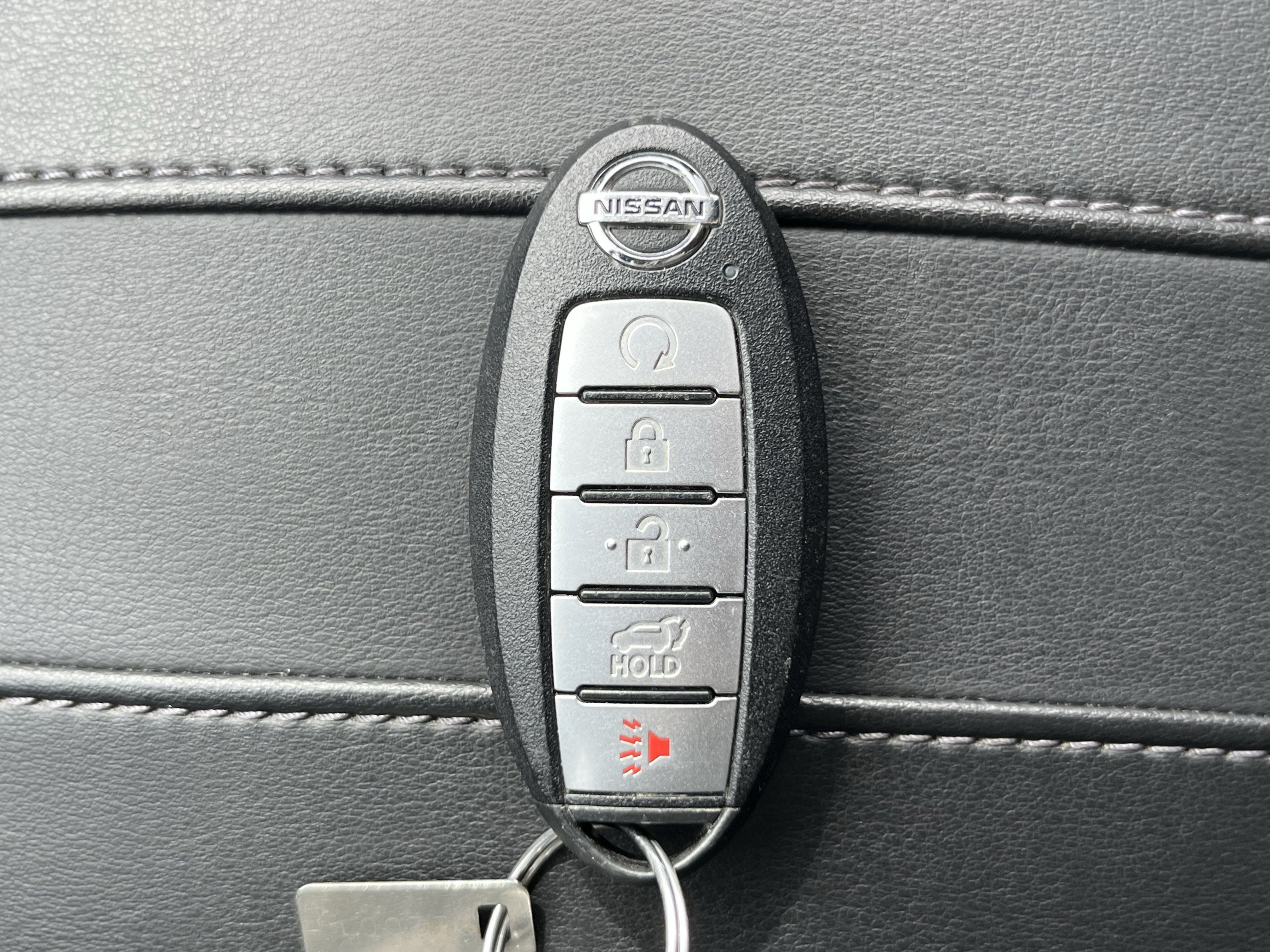 Used 2019 Nissan Rogue SV w/ Premium Package AWD/4WD image 35