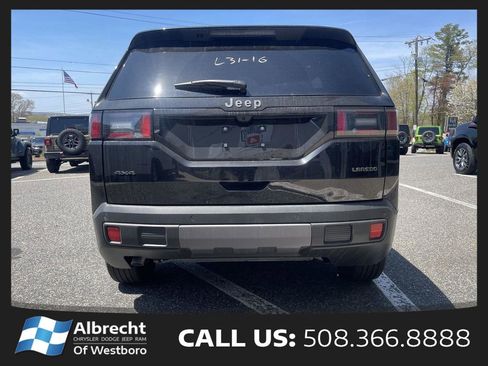 New 2026 Jeep Cherokee Laredo AWD/4WD image 4