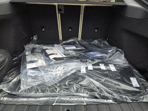 New 2026 BMW i4 xDrive40i w/ Premium Package image 33