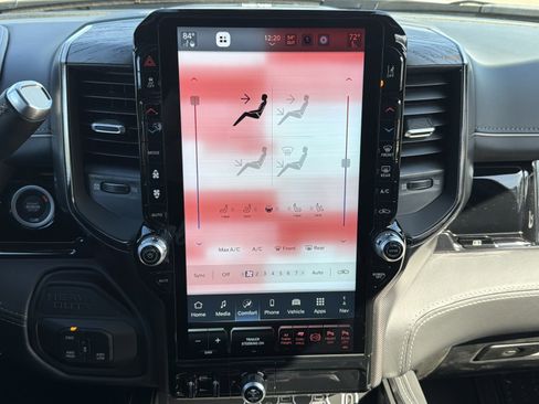 New 2026 RAM 3500 Limited AWD/4WD image 19