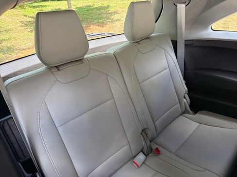 Used 2020 Acura MDX FWD image 44