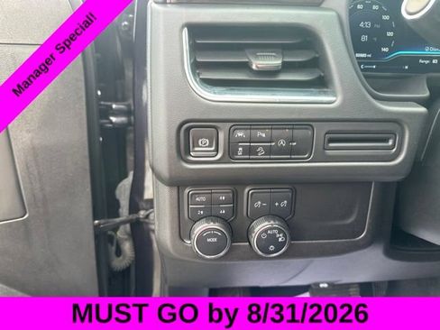 Used 2024 Chevrolet Tahoe Premier AWD/4WD image 18