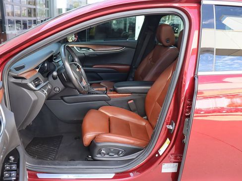 Used 2016 Cadillac XTS Vsport Premium w/ Driver Assist Package image 33