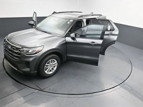 New 2026 Ford Explorer Active image 37