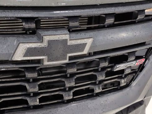 Used 2017 Chevrolet Colorado ZR2 w/ LPO, Premium Interior Package image 4