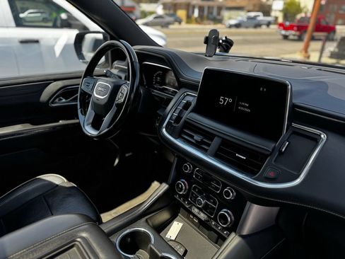 Used 2023 GMC Yukon XL SLT w/ SLT Premium Package AWD/4WD image 23