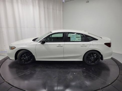 Certified 2025 Honda Civic Sport image 16