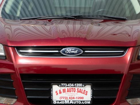 Used 2015 Ford Escape Titanium w/ Equipment Group 301A AWD/4WD image 4