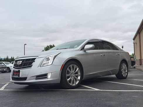 Used 2016 Cadillac XTS Luxury AWD/4WD image 14