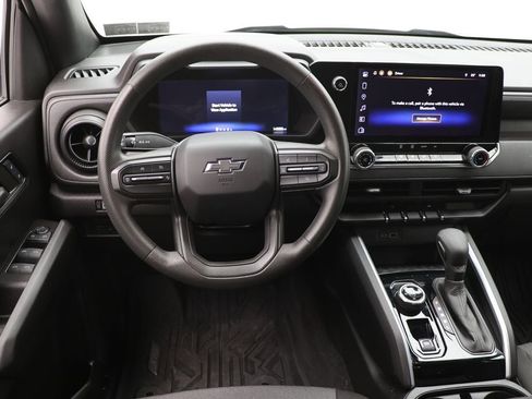 Used 2024 Chevrolet Colorado Trail Boss w/ Advanced Trailering Package image 18