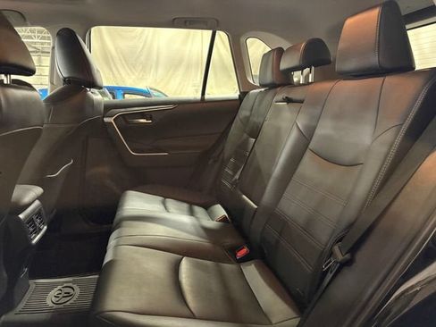 Certified 2021 Toyota RAV4 XLE Premium AWD/4WD image 26
