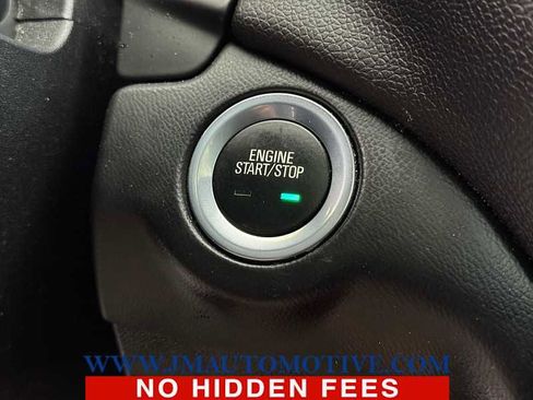 Used 2018 Chevrolet Equinox LT w/ Sun & Infotainment Package image 42