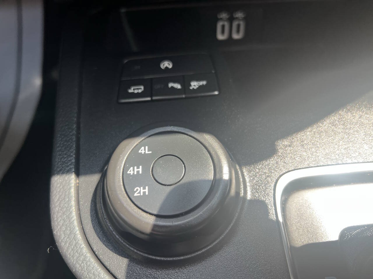 Used 2019 Ford Ranger XLT w/ Equipment Group 301A Mid AWD/4WD image 14