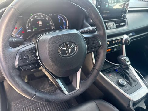 Used 2021 Toyota RAV4 XSE w/ XSE Grade Weather Package AWD/4WD image 27