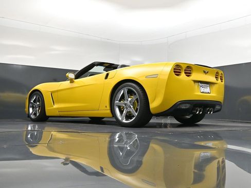 Used 2008 Chevrolet Corvette Convertible w/ Preferred Equipment Group image 36