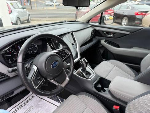 Used 2022 Subaru Outback Premium AWD/4WD image 19