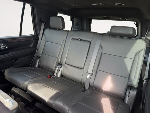 Used 2023 Chevrolet Tahoe Z71 AWD/4WD image 13