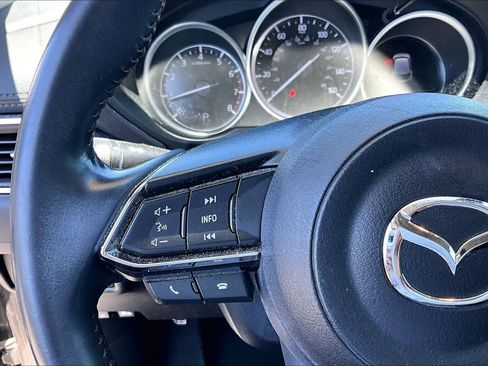 Used 2019 MAZDA CX-5 Touring FWD image 23