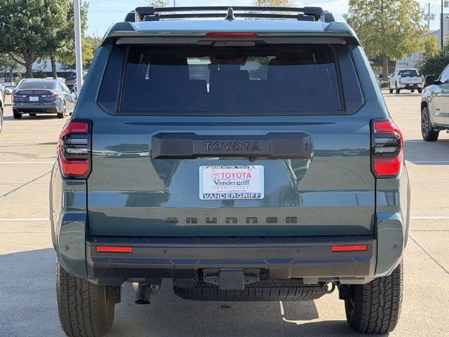 Used 2026 Toyota 4Runner TRD Off-Road Premium AWD/4WD image 5
