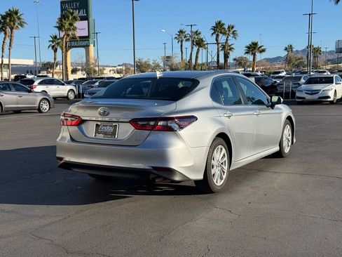 Used 2023 Toyota Camry LE image 6