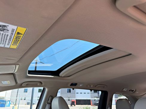 Used 2015 Honda Odyssey EX-L image 19