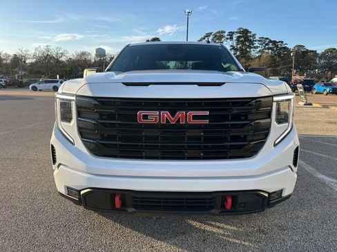 Used 2023 GMC Sierra 1500 Elevation w/ X31 Off-Road Package image 2