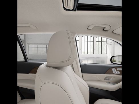 Certified 2026 Mercedes-Benz GLE 350 4MATIC image 43