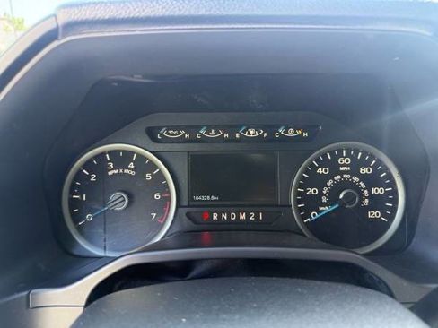 Used 2015 Ford F150 XLT w/ Equipment Group 301A Mid AWD/4WD image 14