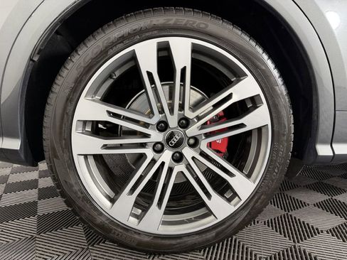 Used 2018 Audi SQ5 Prestige w/ Prestige Package AWD/4WD image 41